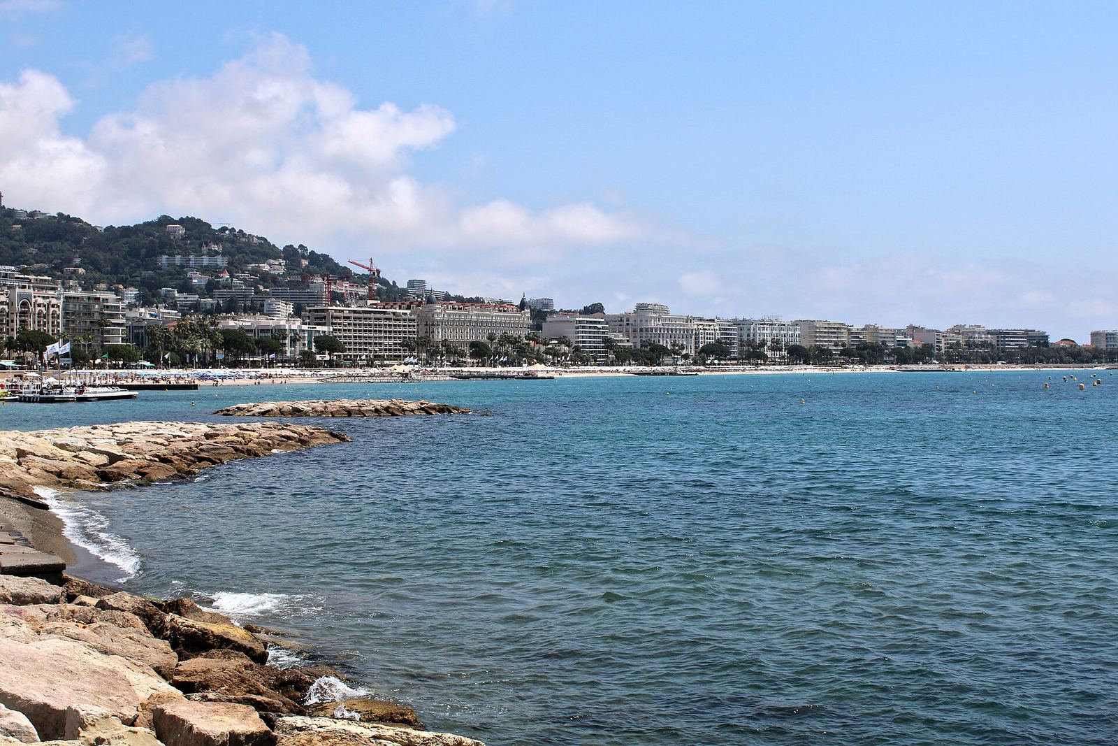 Cannes vanuit Monaco – sfeerbeeld