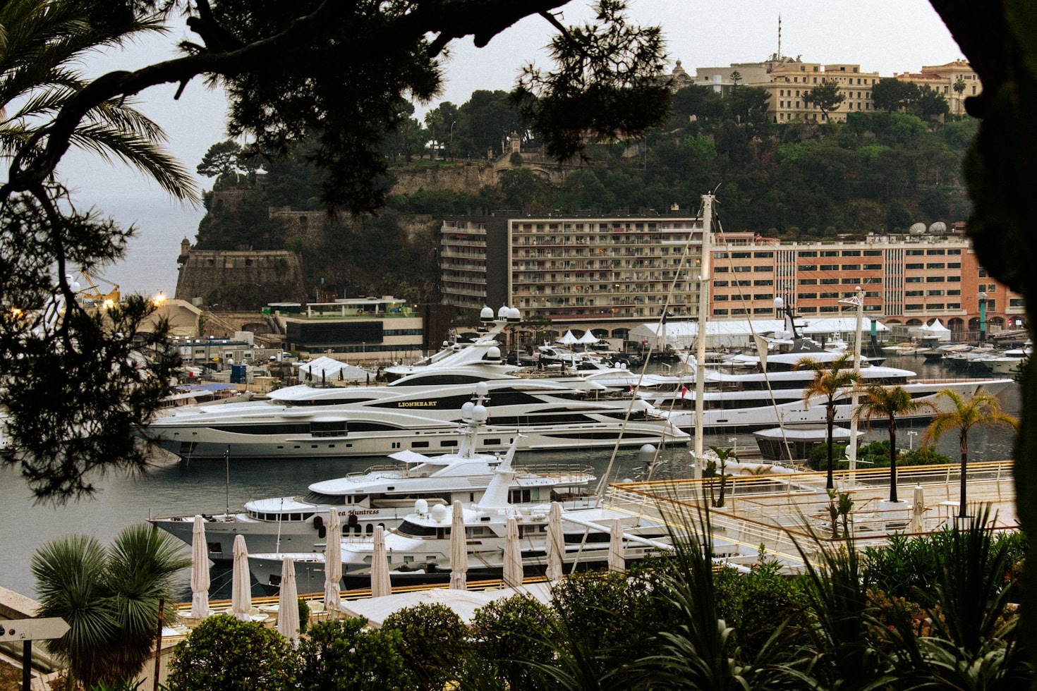 De Ultieme Gids voor Luxe Accommodaties in Monaco